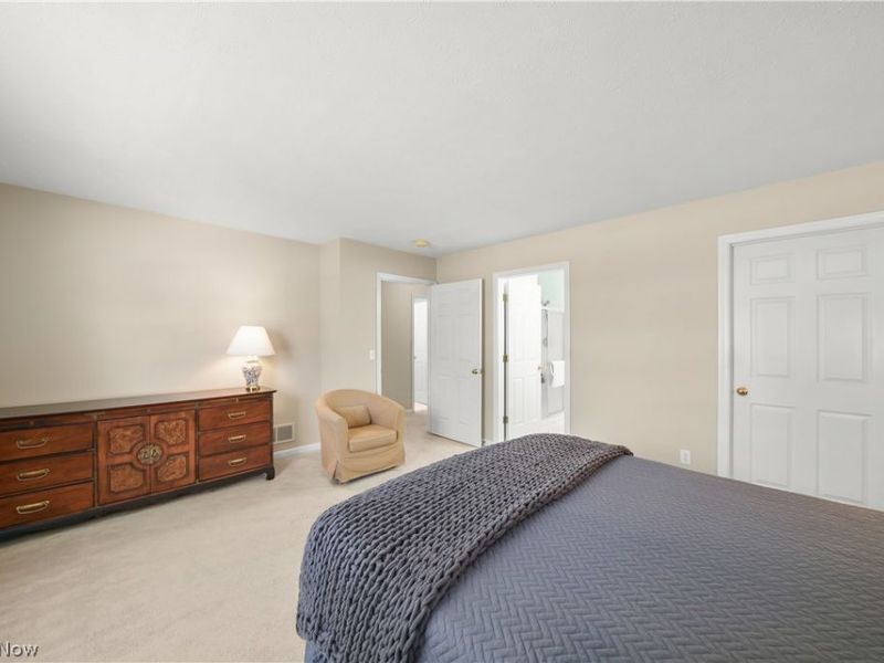 8181 Cyrus Lane, Sagamore Hills, OH 44067 Photo 25