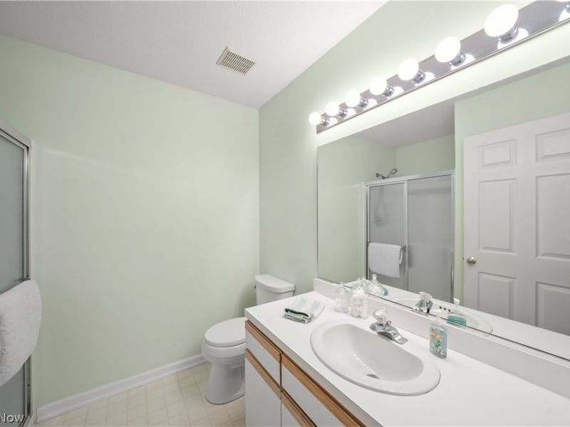 8181 Cyrus Lane, Sagamore Hills, OH 44067 Photo 26