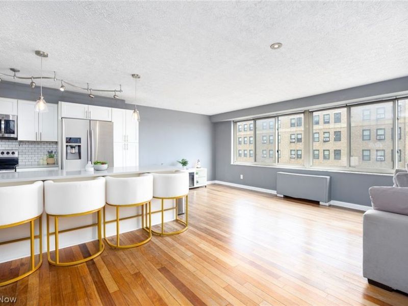 12520 Edgewater Drive , Unit 809, Lakewood, OH 44107 Photo 3