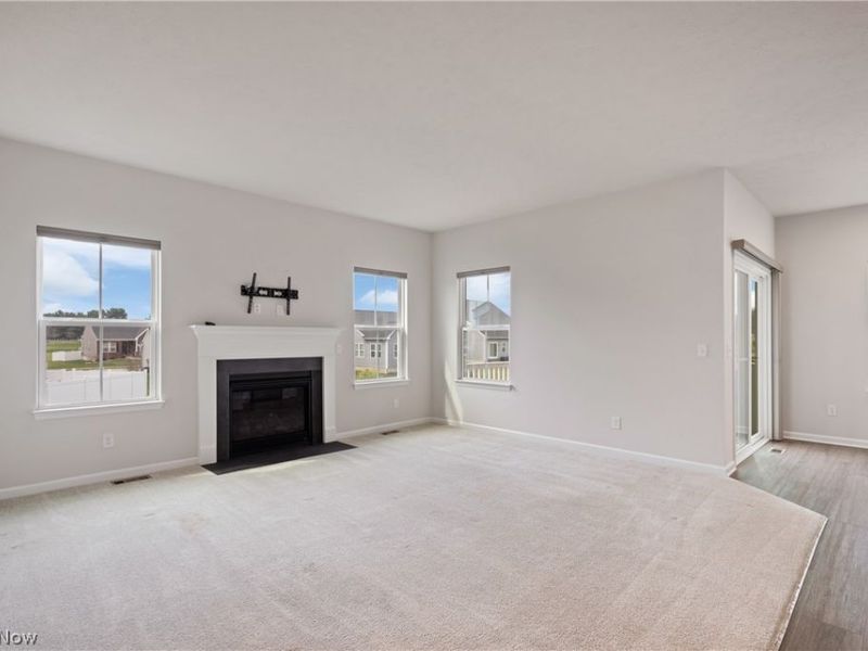 6811 Harrington Court Avenue NE, Canton, OH 44721 Photo 4