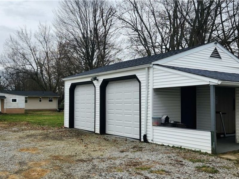 2416 Bakerwood Drive SW, Massillon, OH 44647 Photo 6