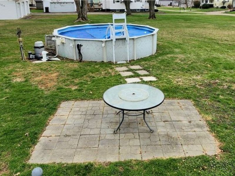 2416 Bakerwood Drive SW, Massillon, OH 44647 Photo 9