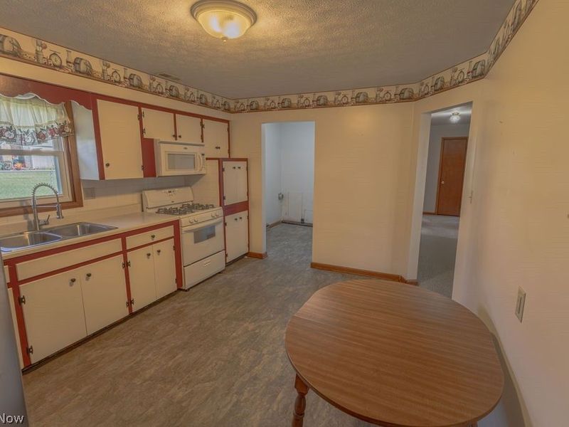 143 Riverview Drive , Marietta, OH 45750 Photo 11