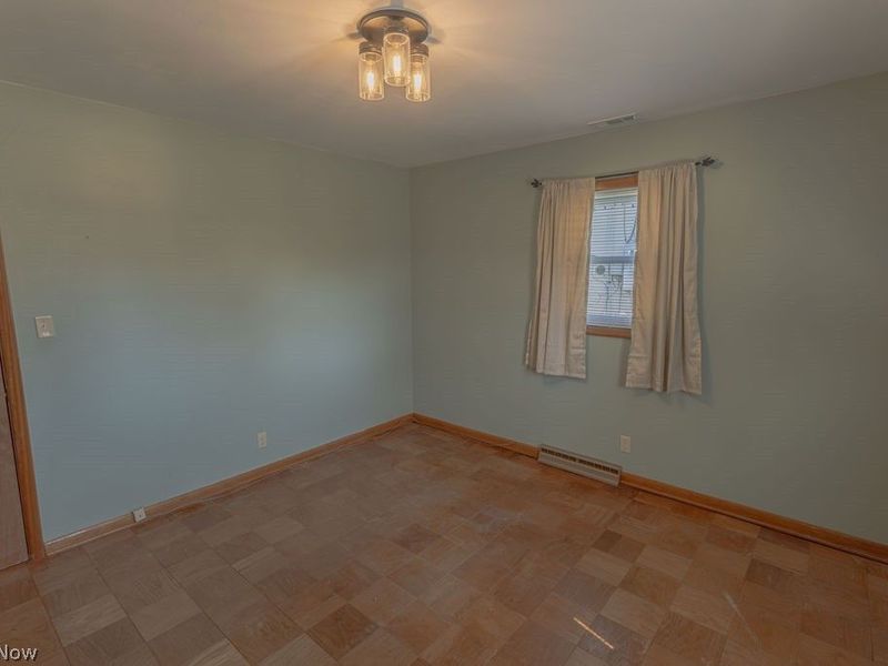 143 Riverview Drive , Marietta, OH 45750 Photo 22