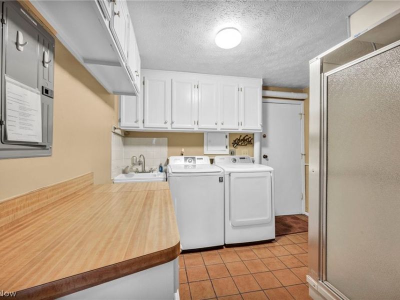 29400 Vita Lane, North Olmsted, OH 44070 Photo 29