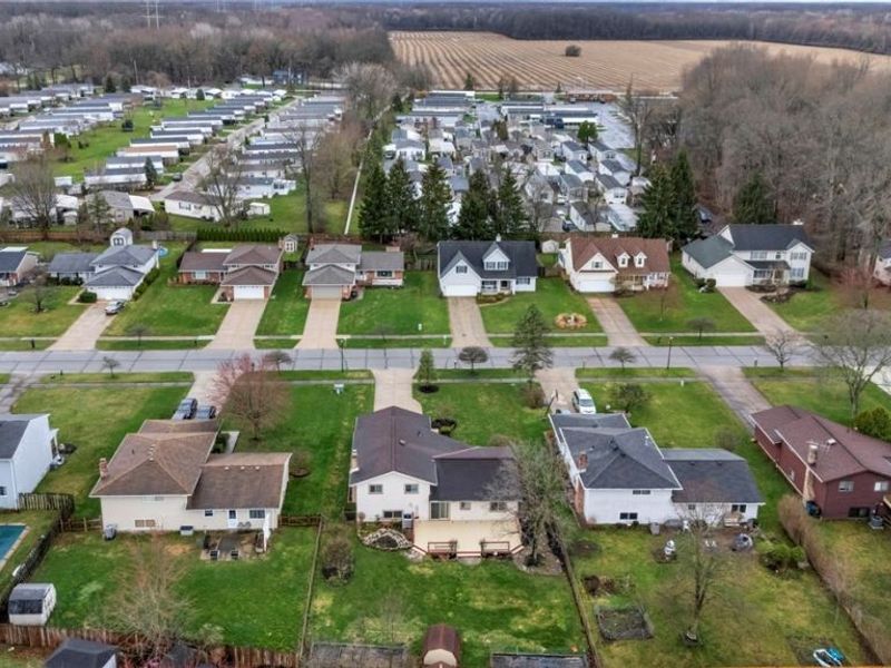 29400 Vita Lane, North Olmsted, OH 44070 Photo 36