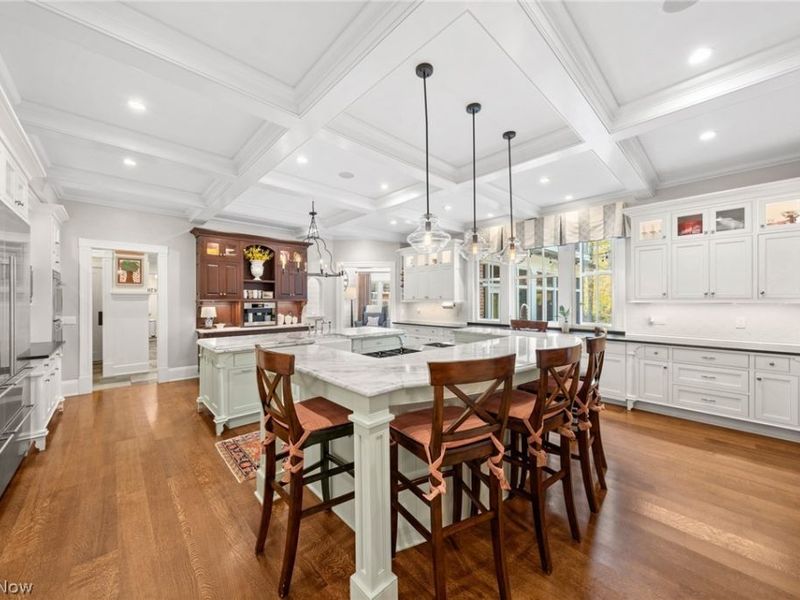 106 W Washington Street , Chagrin Falls, OH 44022 Photo 10