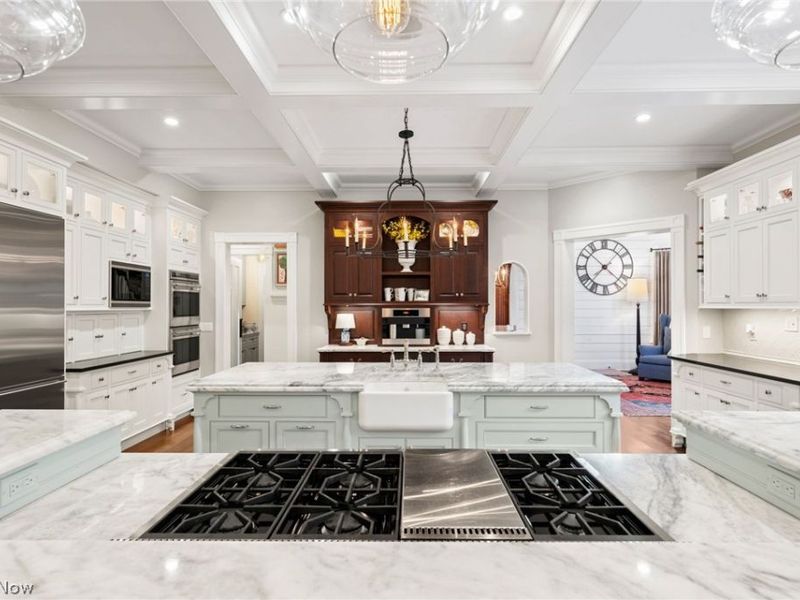 106 W Washington Street , Chagrin Falls, OH 44022 Photo 11