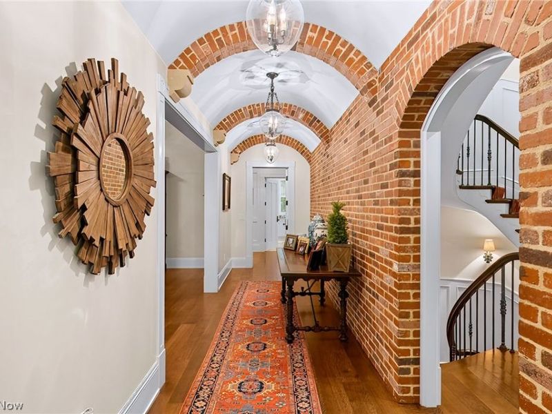 106 W Washington Street , Chagrin Falls, OH 44022 Photo 28