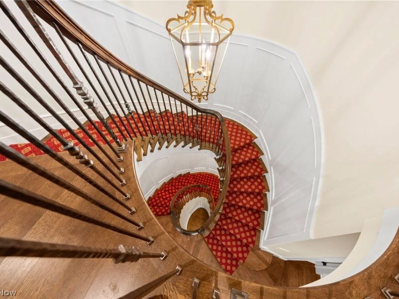 106 W Washington Street , Chagrin Falls, OH 44022 Photo 32