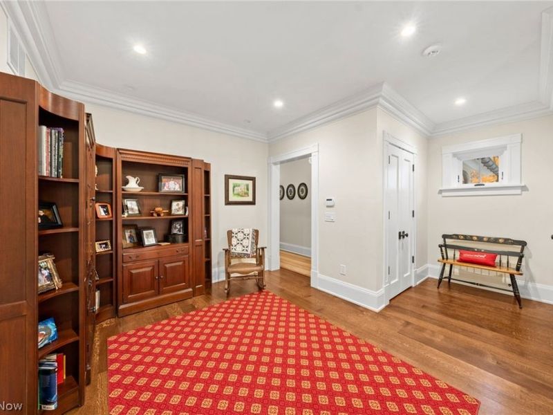 106 W Washington Street , Chagrin Falls, OH 44022 Photo 33