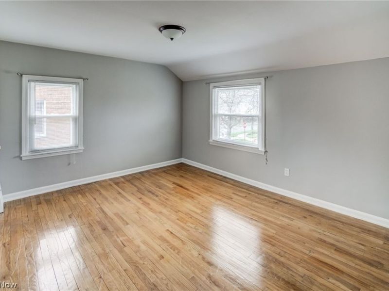 4872 Oakland Drive, Lyndhurst, OH 44124 Photo 16