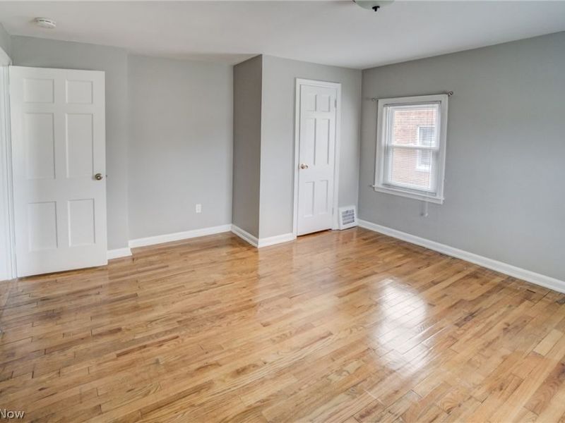 4872 Oakland Drive, Lyndhurst, OH 44124 Photo 18