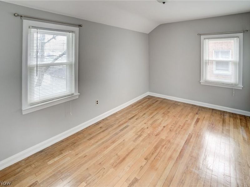 4872 Oakland Drive, Lyndhurst, OH 44124 Photo 21