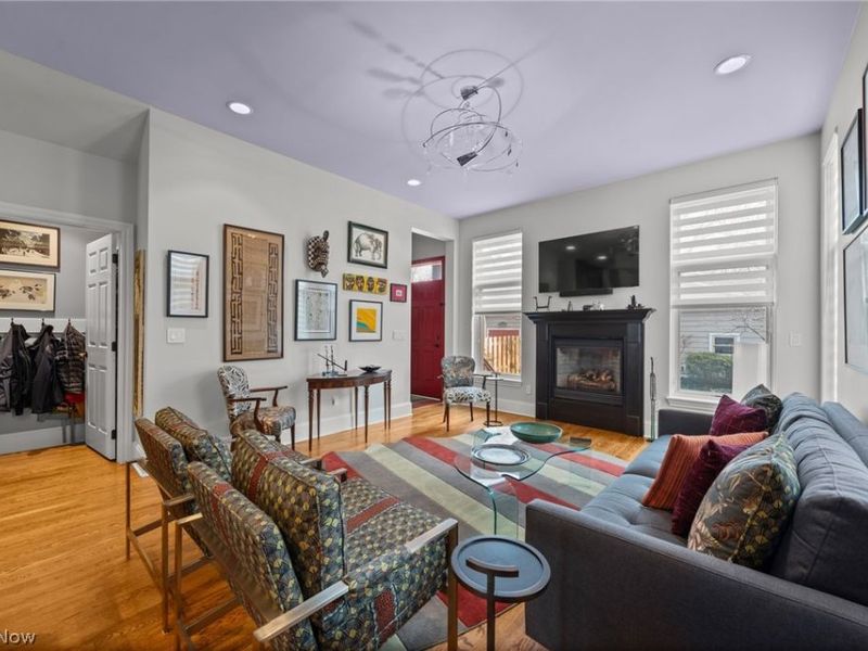 1589 E 118th Street , Cleveland, OH 44106 Photo 14