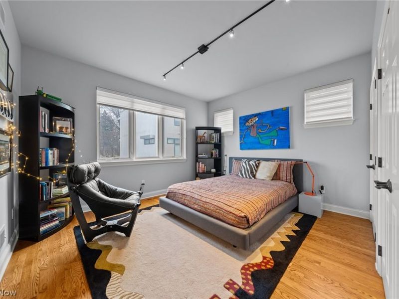 1589 E 118th Street , Cleveland, OH 44106 Photo 20