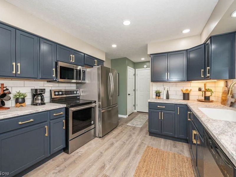 342 Plymouth , Salem, OH 44460 Photo 5