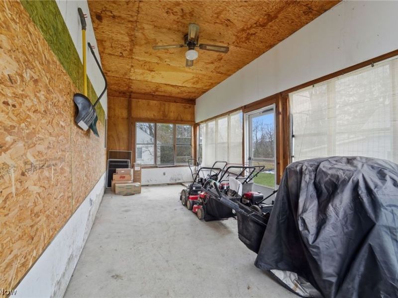 16095 E High Street , Middlefield, OH 44062 Photo 32