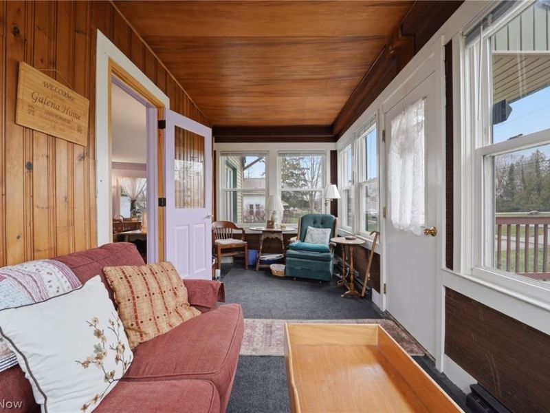 16095 E High Street , Middlefield, OH 44062 Photo 4