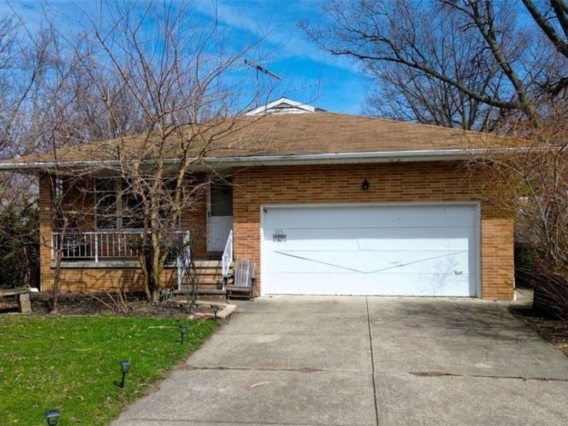 115 E 211th Street, Euclid, OH 44123 Photo 2