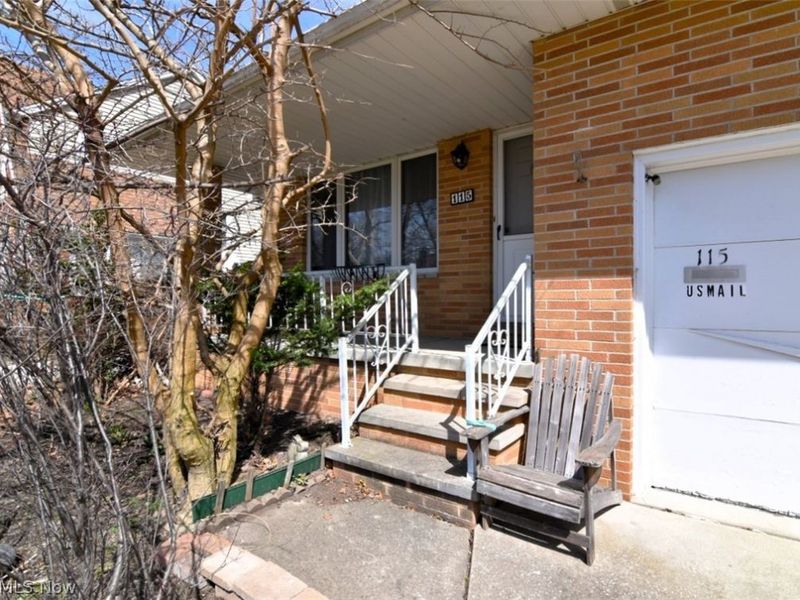 115 E 211th Street, Euclid, OH 44123 Photo 3
