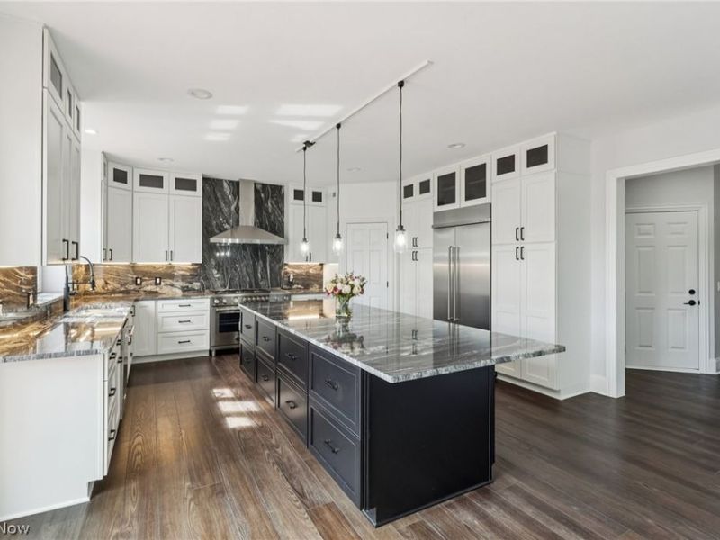 2344 Country Brook Drive, Hinckley, OH 44233 Photo 14