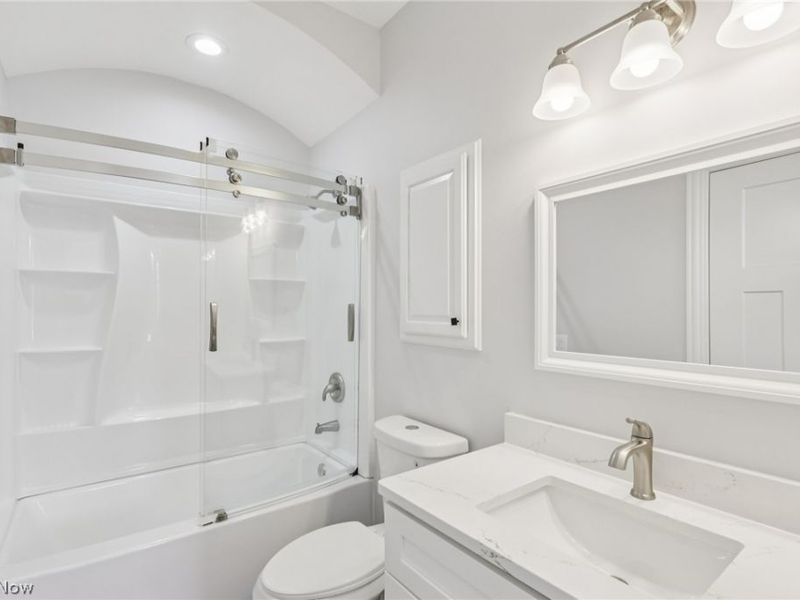 2344 Country Brook Drive, Hinckley, OH 44233 Photo 19