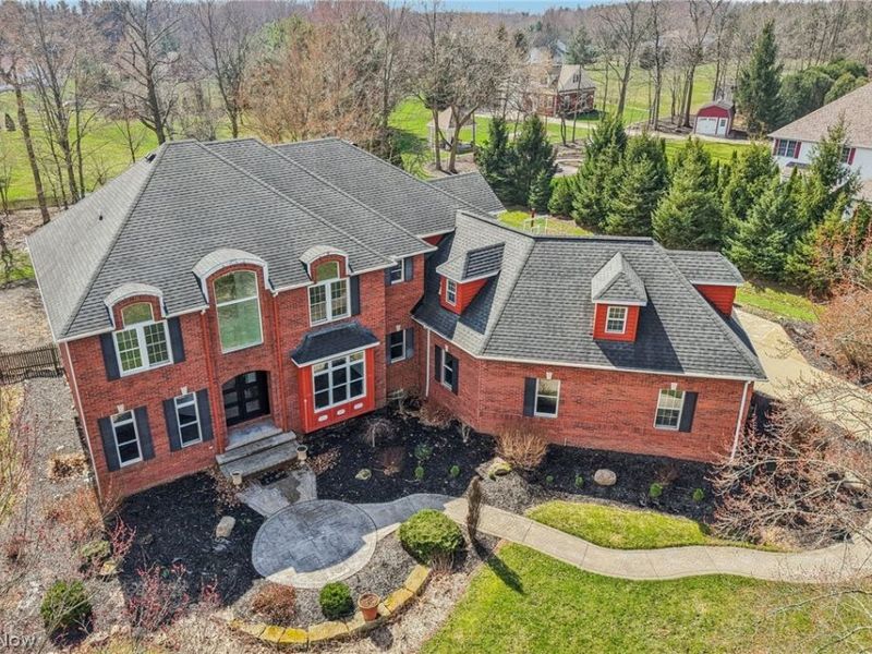 2344 Country Brook Drive, Hinckley, OH 44233 Photo 3