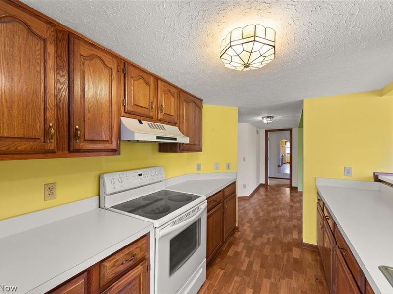 21800 Addington Boulevard, Rocky River, OH 44126 Photo 13