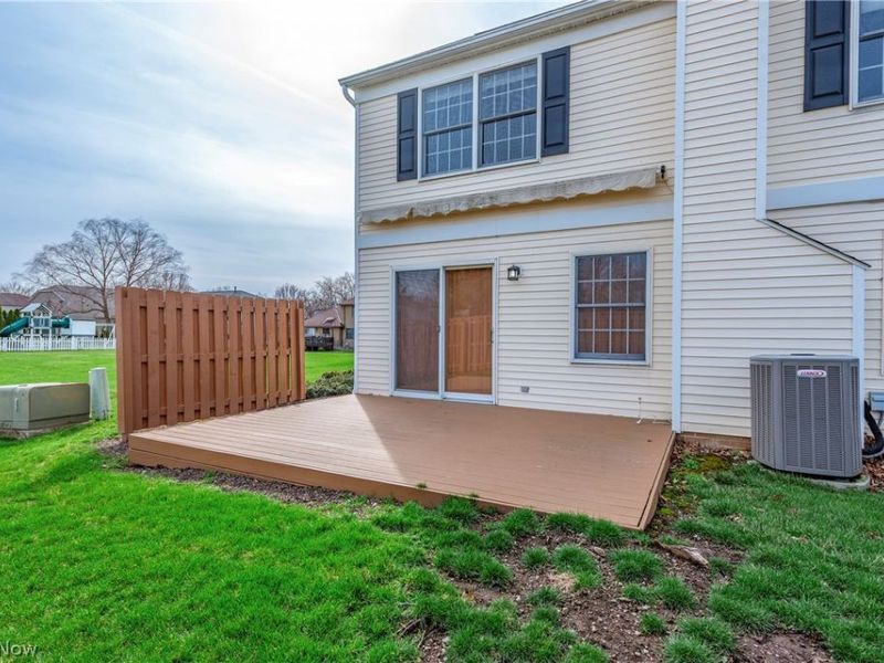 21800 Addington Boulevard, Rocky River, OH 44126 Photo 3