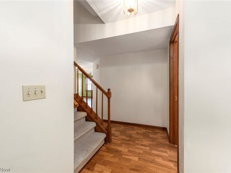 21800 Addington Boulevard, Rocky River, OH 44126 Photo 7