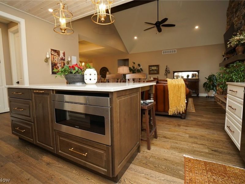 1675 Woodland Circle , Poland, OH 44514 Photo 19