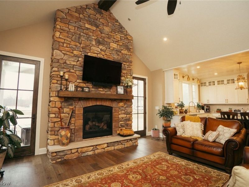 1675 Woodland Circle , Poland, OH 44514 Photo 8