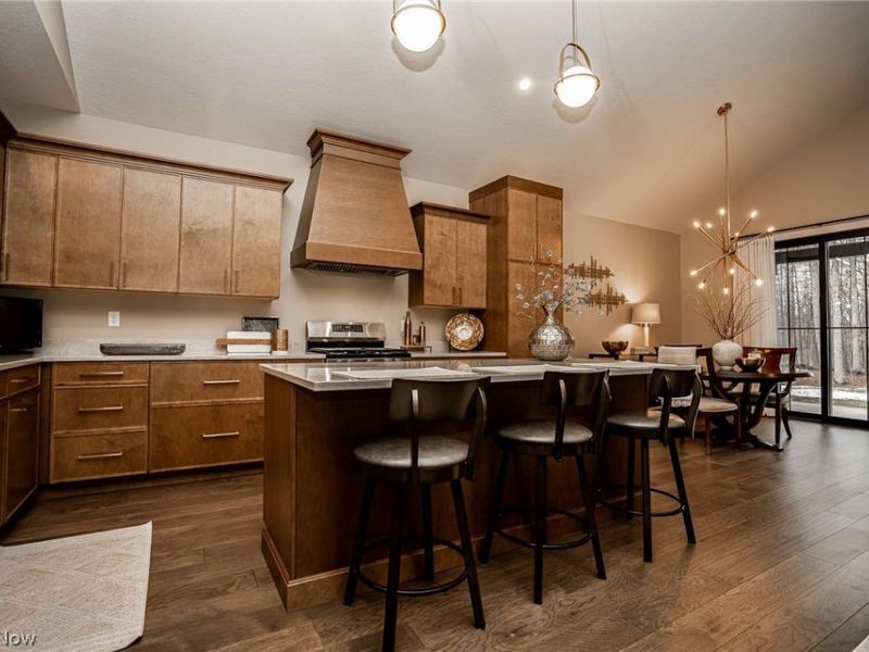 1695 Woodland Circle , Poland, OH 44514 Photo 10