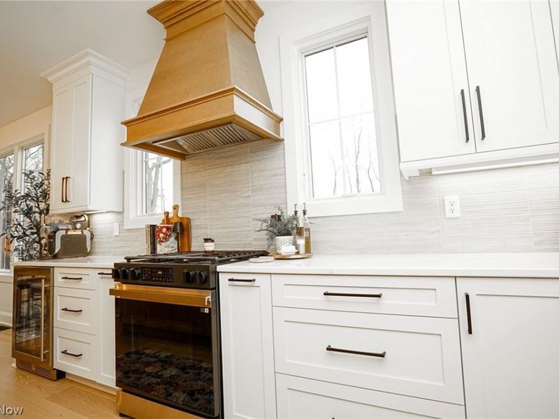 1645 Woodland Circle , Poland, OH 44514 Photo 8