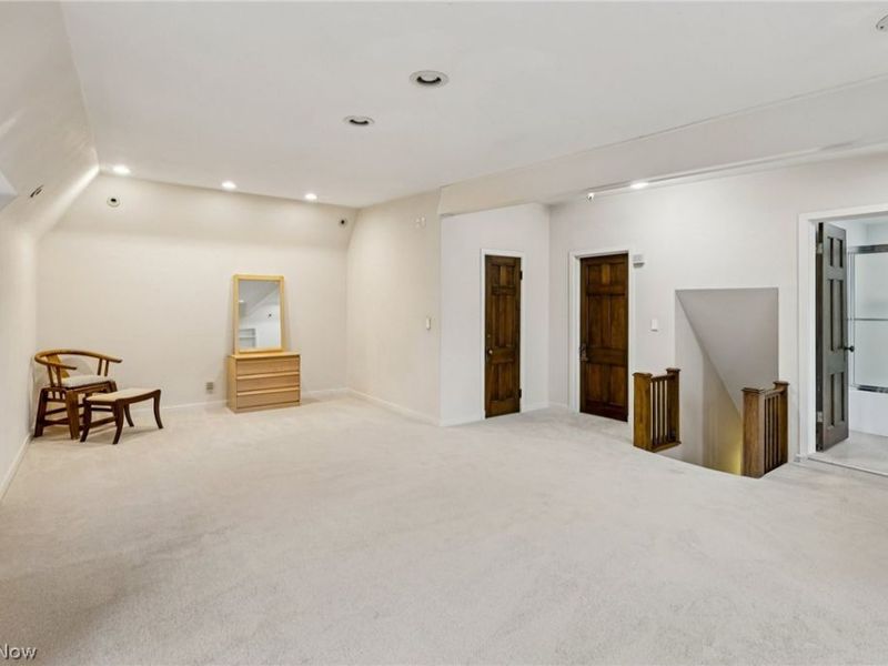 14400 Shaker Boulevard , Shaker Heights, OH 44120 Photo 39