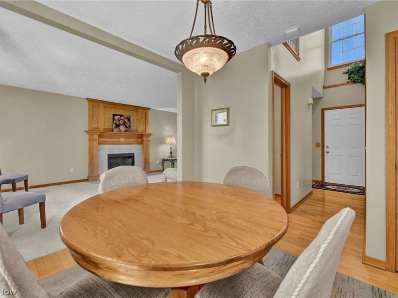 1015 Lakeshore Walk, Medina, OH 44256 Photo 10