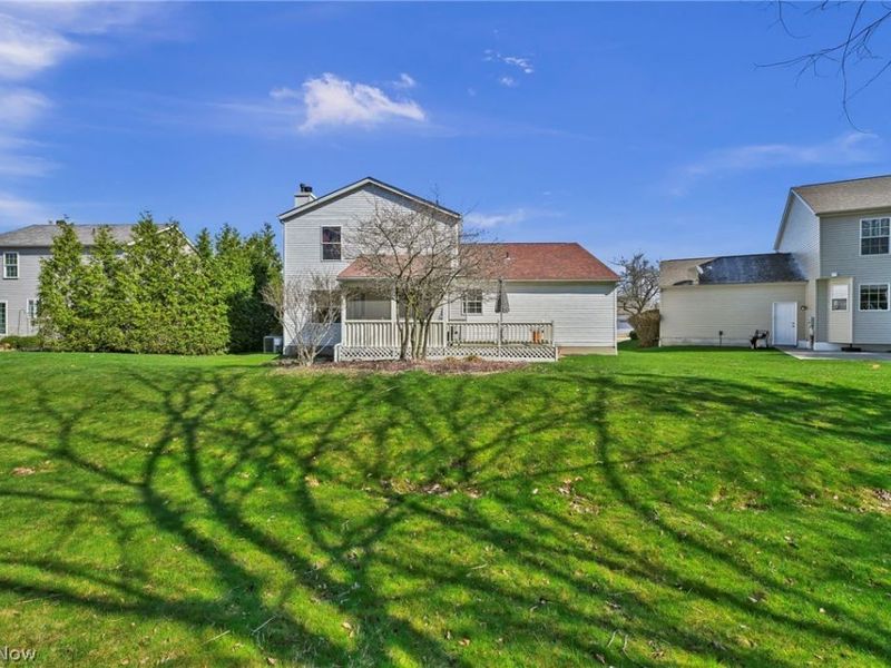 1015 Lakeshore Walk, Medina, OH 44256 Photo 31