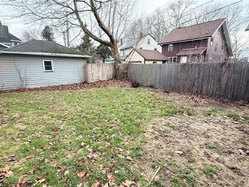 4211 Birchwood Avenue, Ashtabula, OH 44004 Photo 23