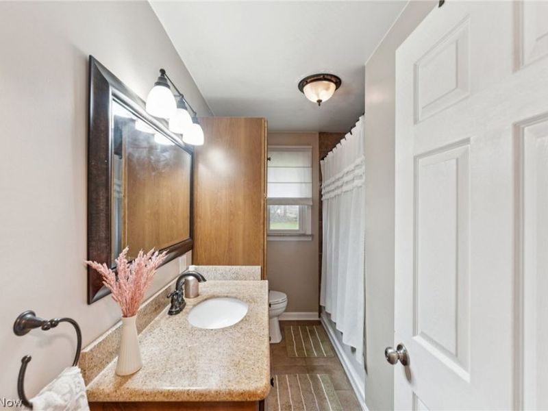 4052 Lockwood Boulevard , Boardman, OH 44511 Photo 19