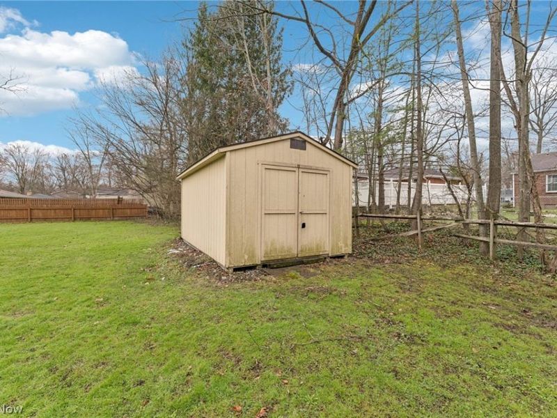 4052 Lockwood Boulevard , Boardman, OH 44511 Photo 34