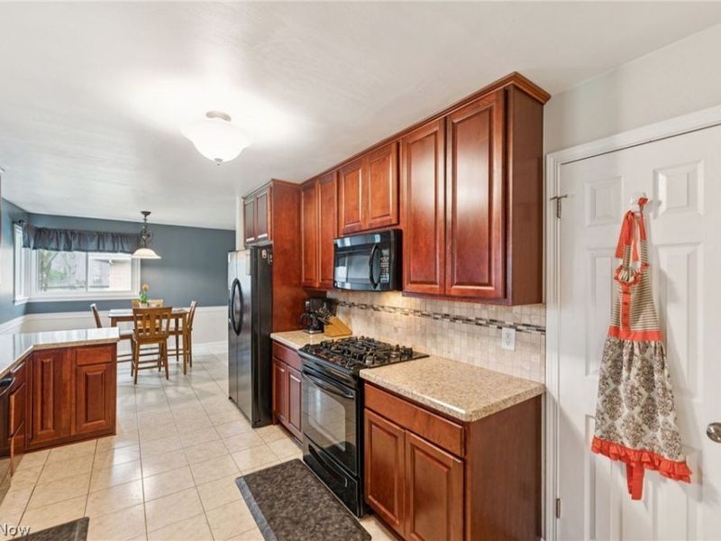 4052 Lockwood Boulevard , Boardman, OH 44511 Photo 9