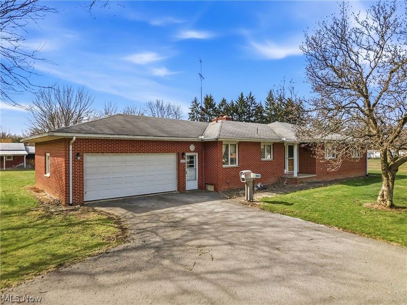 5325 Hoagland Blackstub Road , Cortland, OH 44410 Photo 3