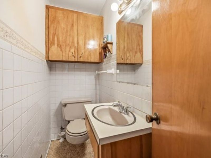 5325 Hoagland Blackstub Road , Cortland, OH 44410 Photo 9