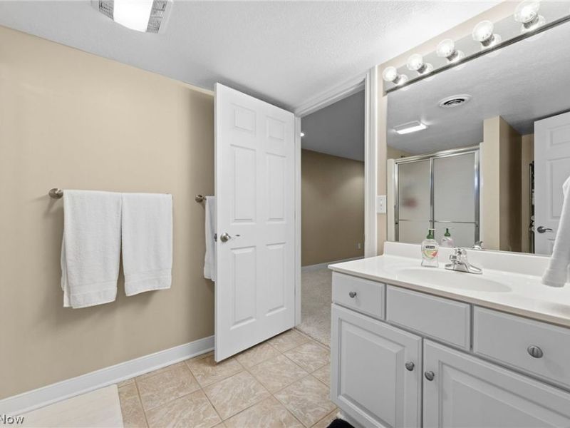 1664 E Haymarket Way, Hudson, OH 44236 Photo 29