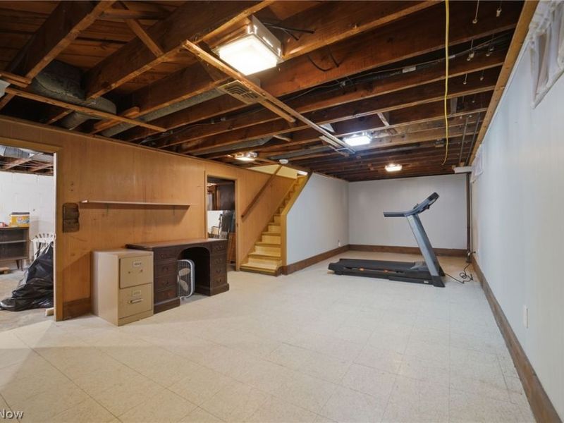 1629 Curry Road, Lyndhurst, OH 44124 Photo 18