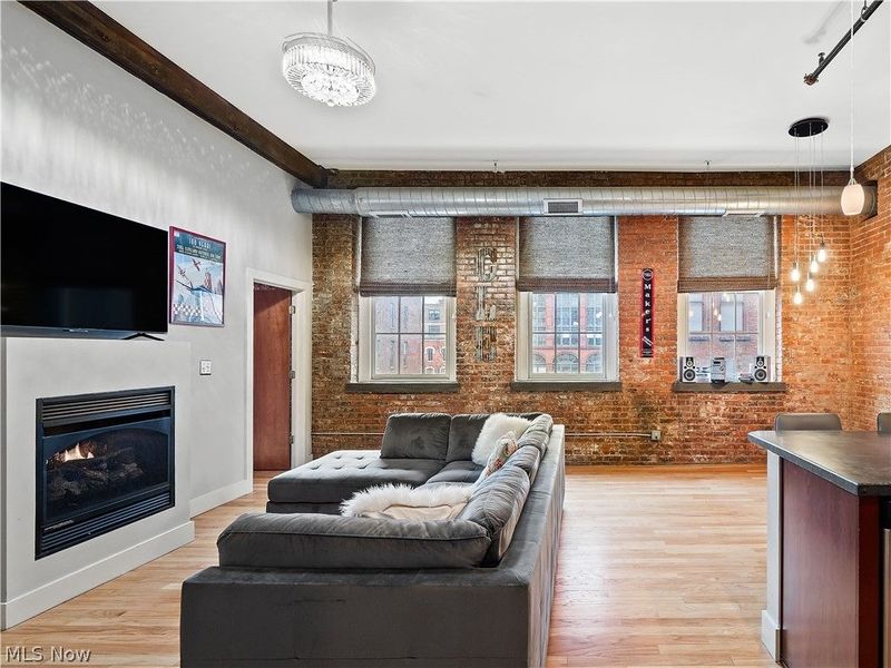 1260 W 4th Street, Unit 302, Cleveland, OH 44113 Photo 2