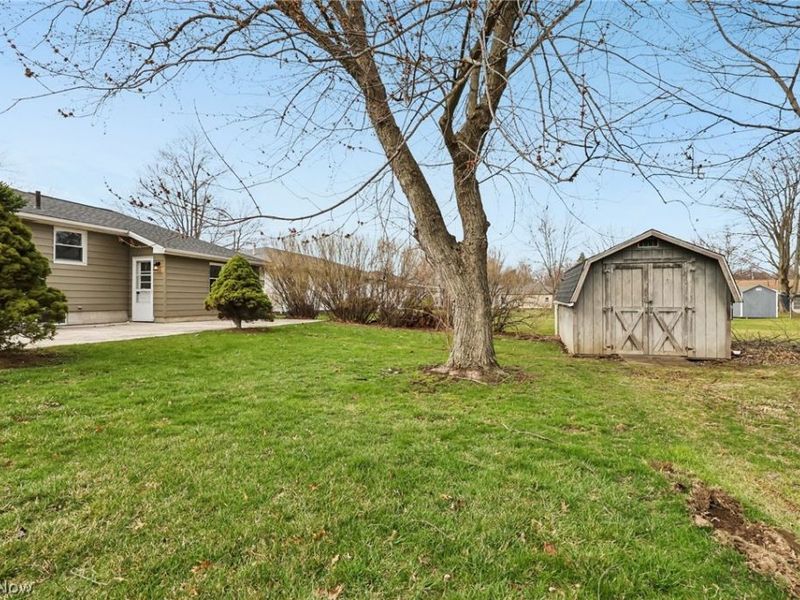 403 N Lake Street, Amherst, OH 44001 Photo 25