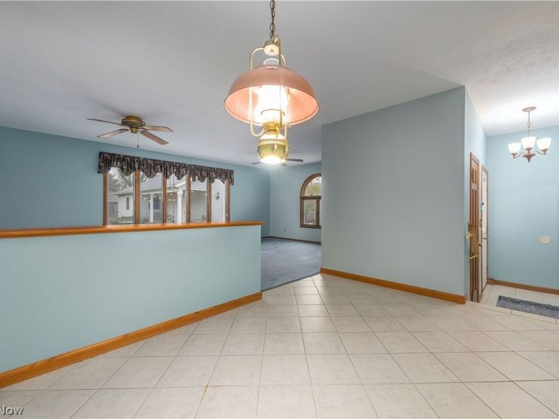 24827 Lake Road, Bay Village, OH 44140 Photo 12