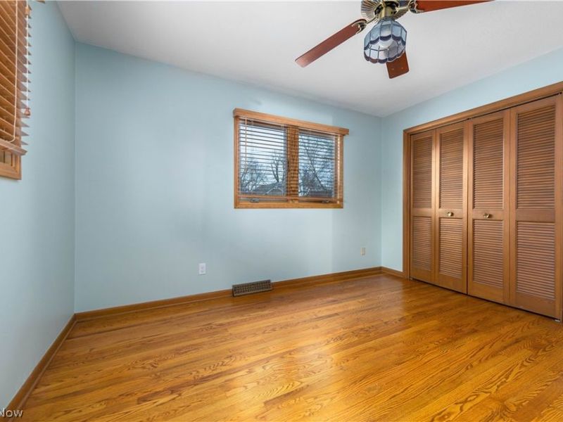 24827 Lake Road, Bay Village, OH 44140 Photo 18